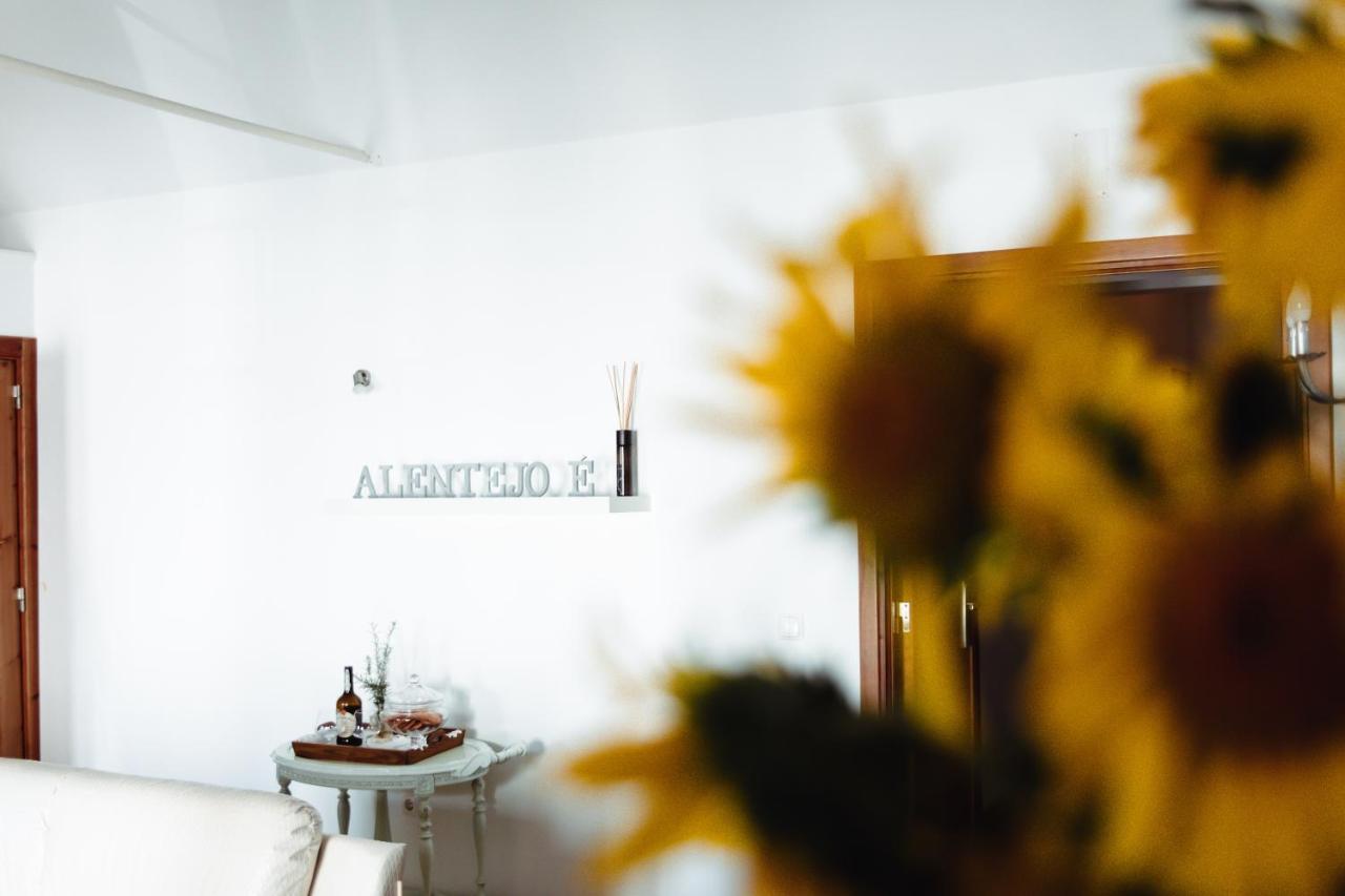 Segredo D'Alecrim Hotel Fronteira Ngoại thất bức ảnh
